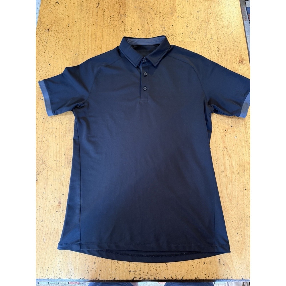 UNRL Men's Medium Performance Polo Shirt Black Short Sleeve Collared Golf